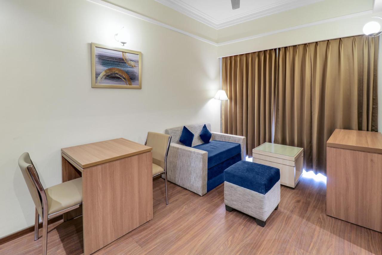 Starlit Suites Newtown كولكاتا المظهر الخارجي الصورة