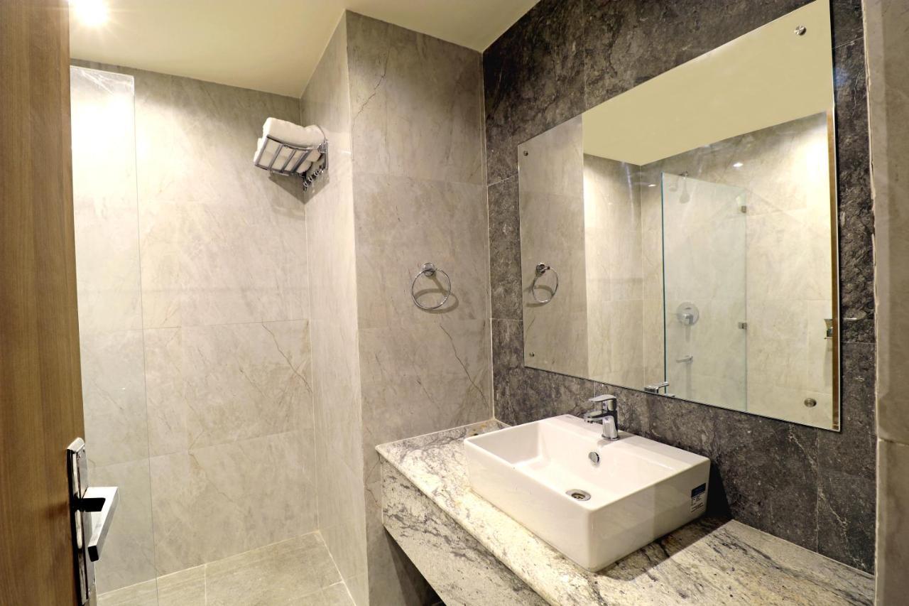 Starlit Suites Newtown كولكاتا المظهر الخارجي الصورة