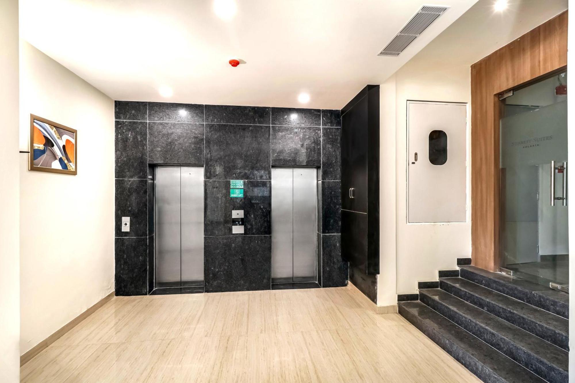 Starlit Suites Newtown كولكاتا المظهر الخارجي الصورة