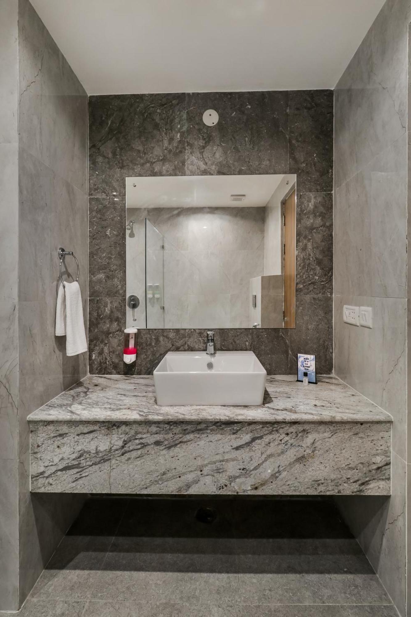 Starlit Suites Newtown كولكاتا المظهر الخارجي الصورة